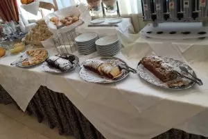 Colazione - Grand Hotel Montesilvano